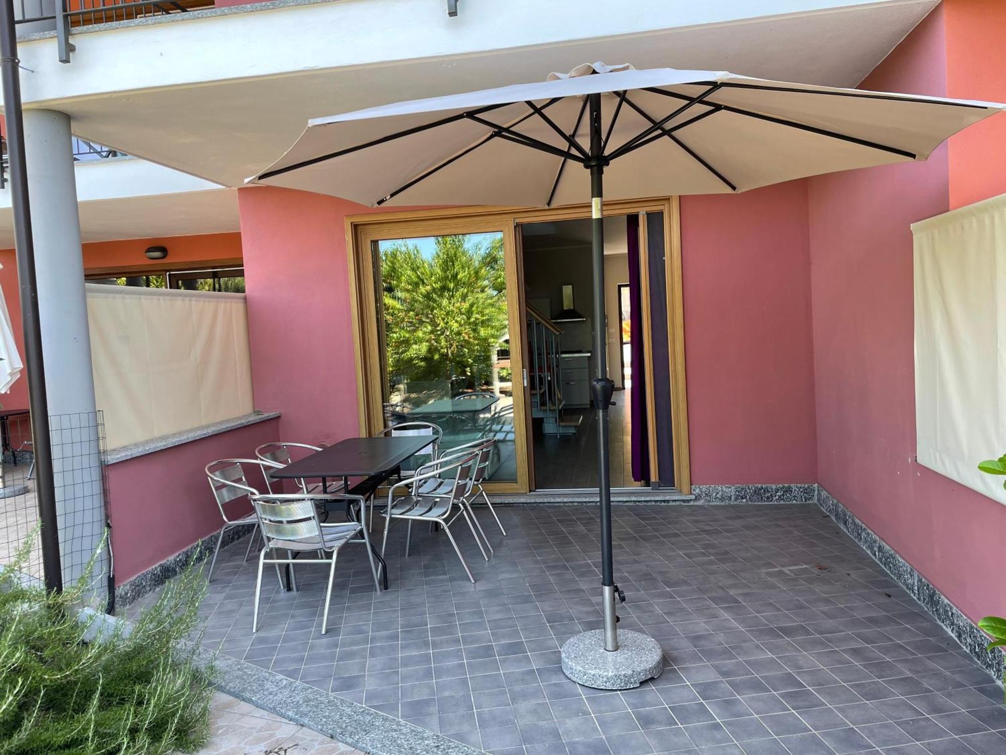 Slowliday Viverone Exterior photo